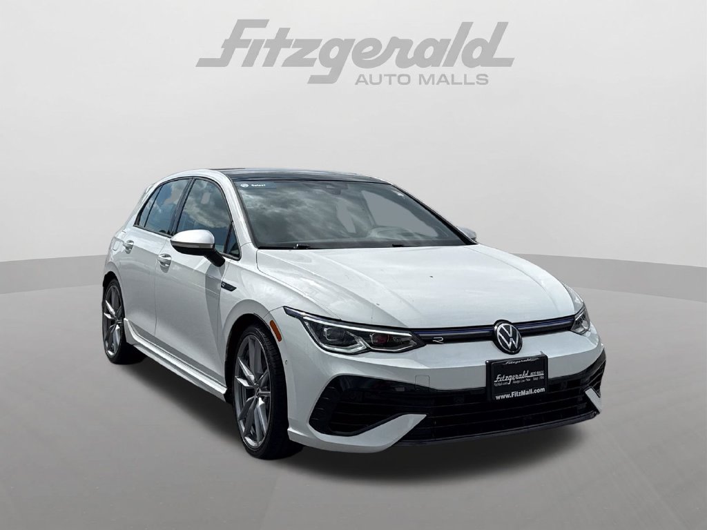 2024 Volkswagen Golf R Base Image 3 of 31