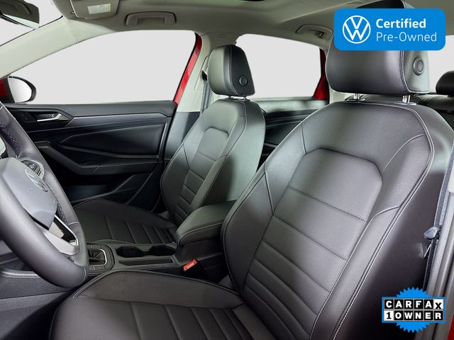 2024 Volkswagen Jetta SE Image 14 of 32