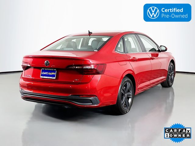 2024 Volkswagen Jetta SE Image 5 of 32