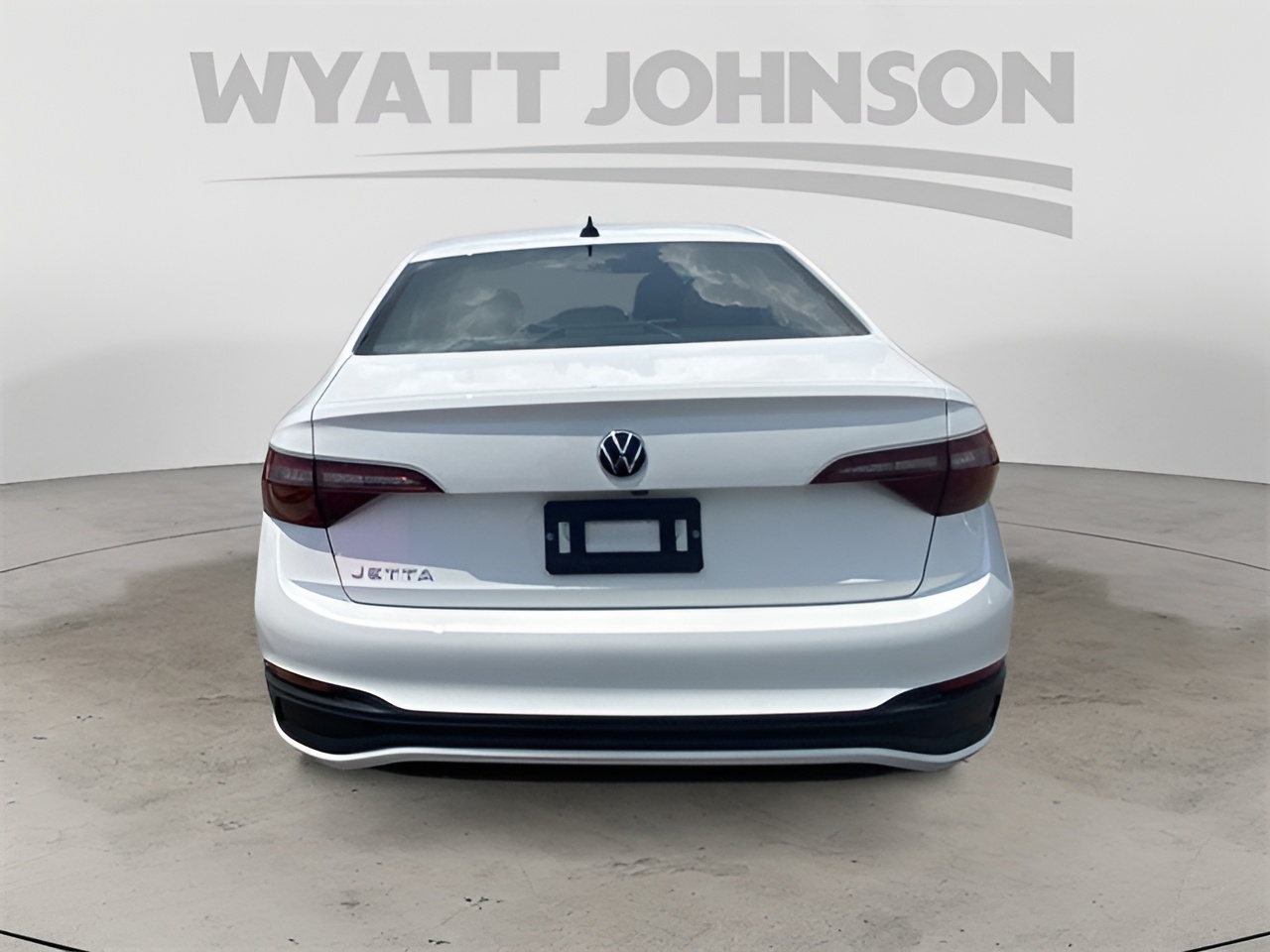 Vehicle image 23 of 25