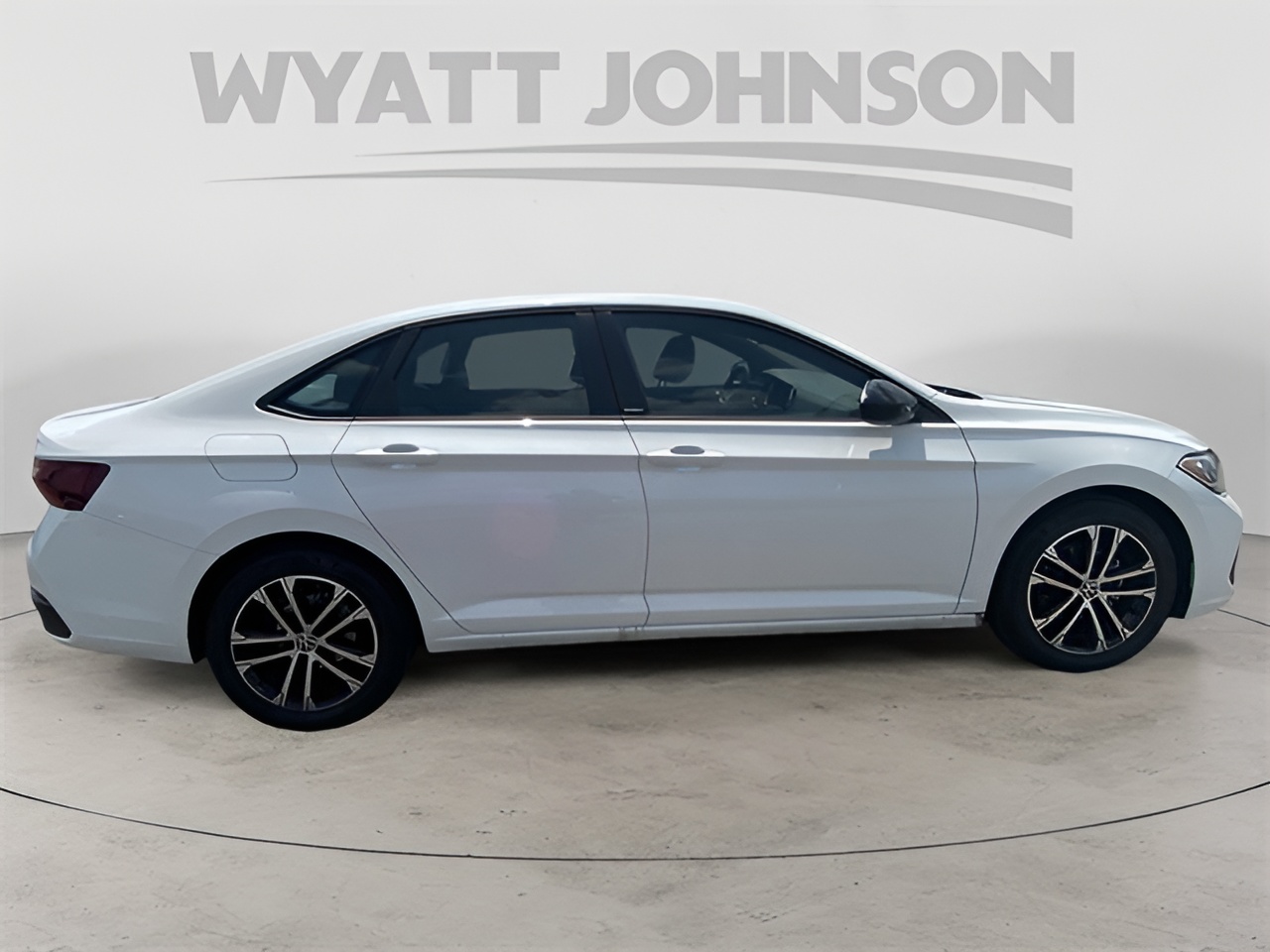 Vehicle image 20 of 25