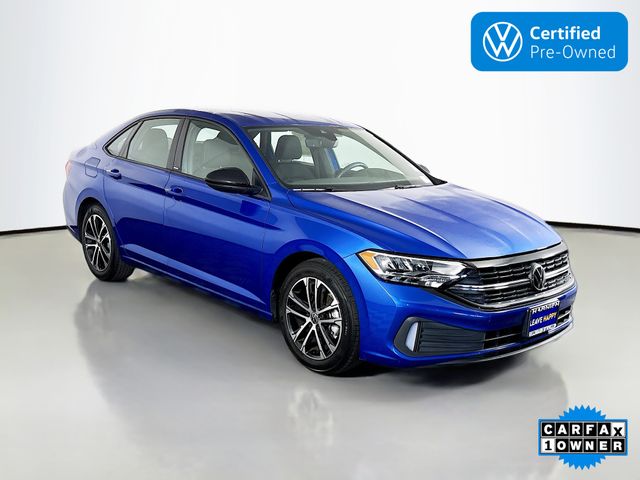 2024 Volkswagen Jetta Sport Image 3 of 31