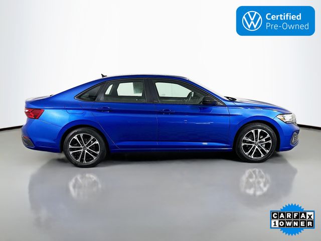 2024 Volkswagen Jetta Sport Image 4 of 31