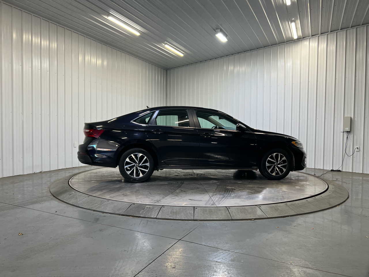 2024 Volkswagen Jetta S Image 5 of 23