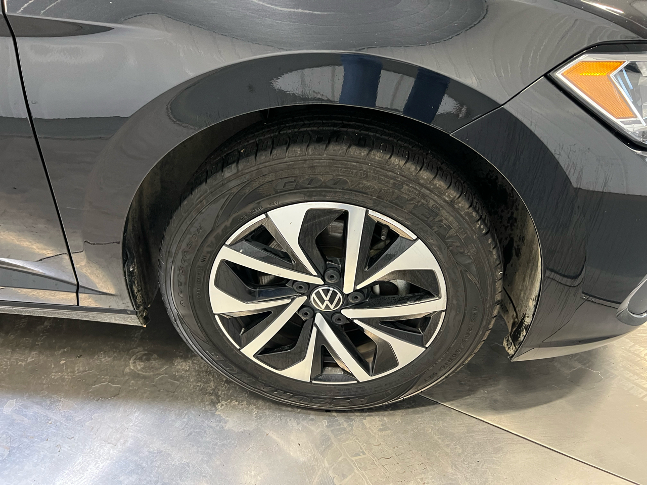 2024 Volkswagen Jetta S Image 9 of 23