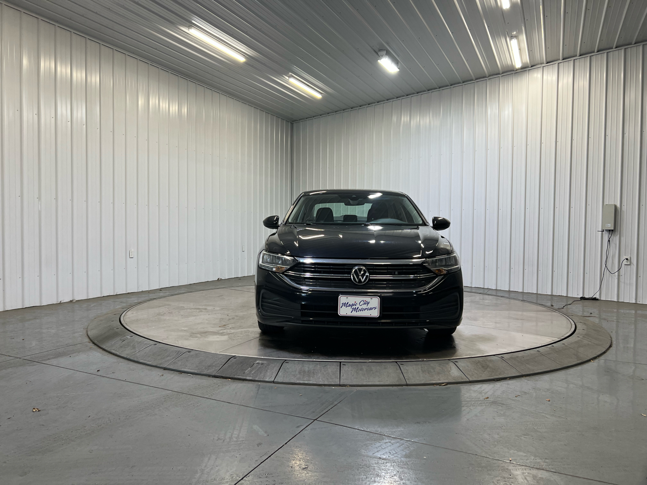 2024 Volkswagen Jetta S Image 3 of 23