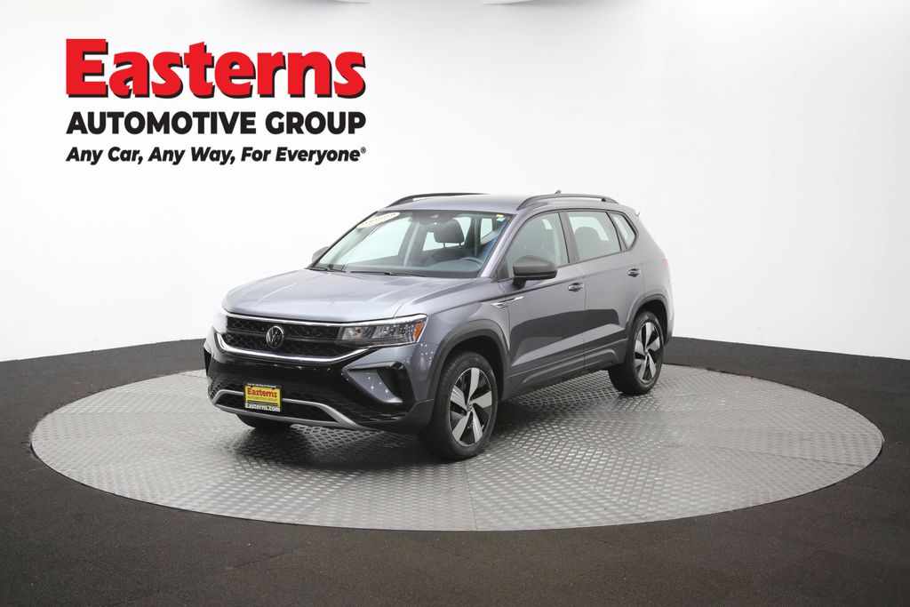 2024 Volkswagen Taos S Image 1 of 67