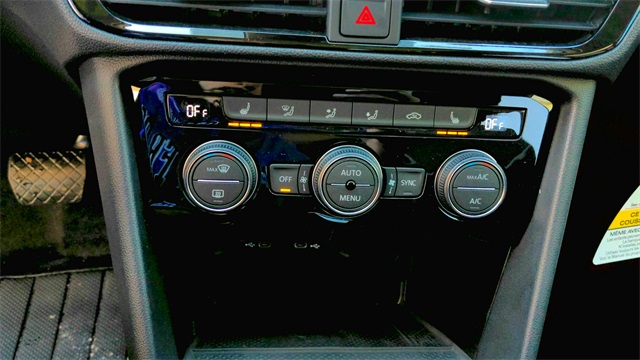 2024 Volkswagen Taos SE Image 22 of 24