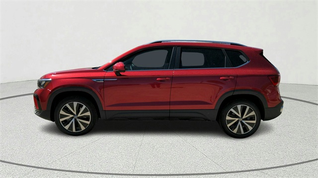 2024 Volkswagen Taos SE Image 7 of 24