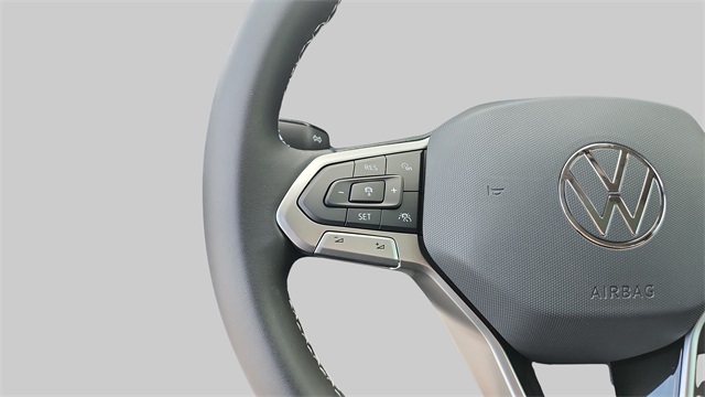 2024 Volkswagen Taos SE Image 49 of 50