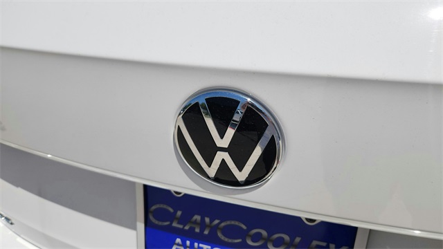 2024 Volkswagen Taos SE Image 46 of 50