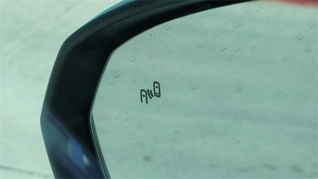 2024 Volkswagen Taos SE Image 43 of 50