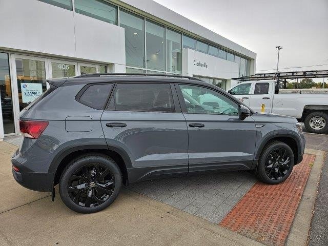 Vehicle image 6 of 27