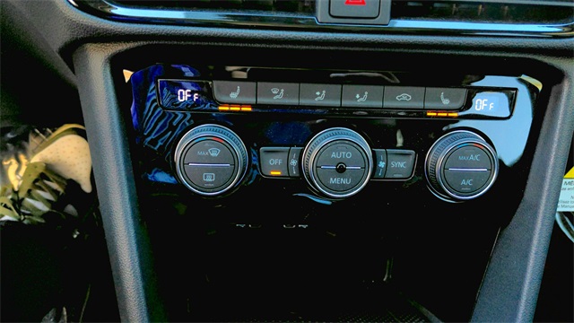 2024 Volkswagen Taos SE Image 24 of 24