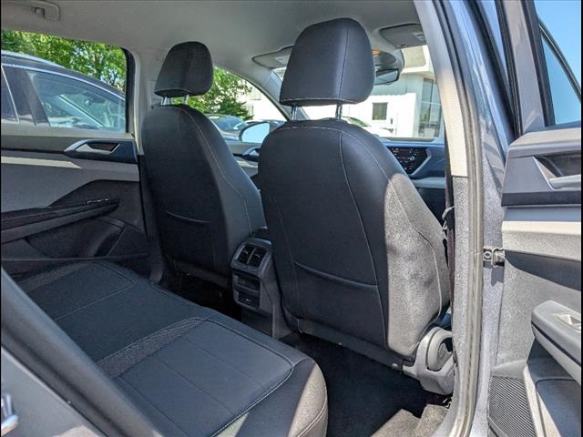 Vehicle image 23 of 23