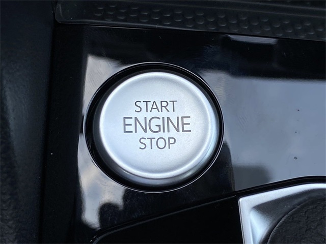 2024 Volkswagen Taos SE Image 21 of 24