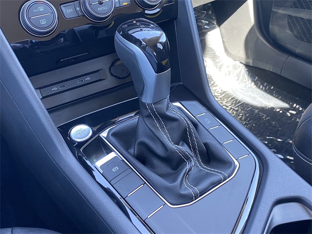 2024 Volkswagen Taos SE Image 20 of 24