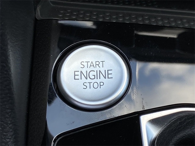 2024 Volkswagen Taos SE Image 21 of 24