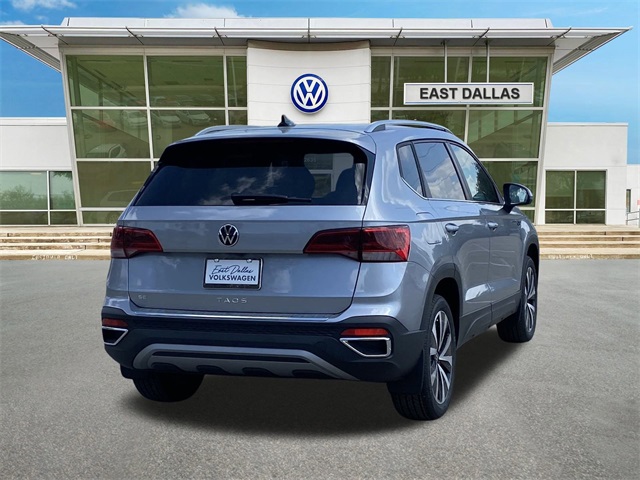 2024 Volkswagen Taos SE Image 5 of 24