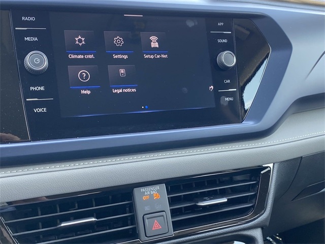 2024 Volkswagen Taos SE Image 16 of 24