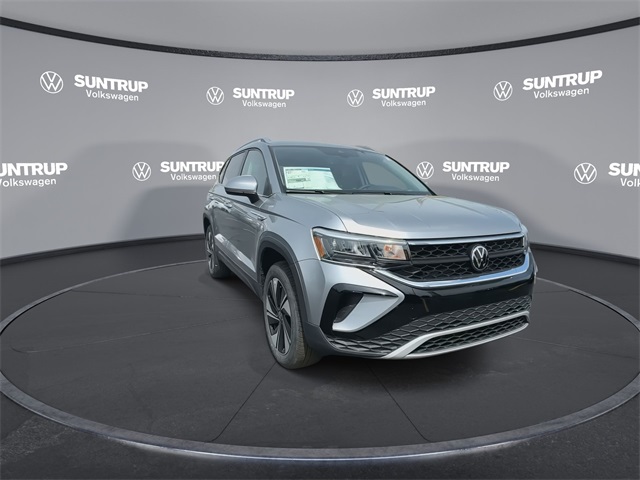 Vehicle image 12 of 47