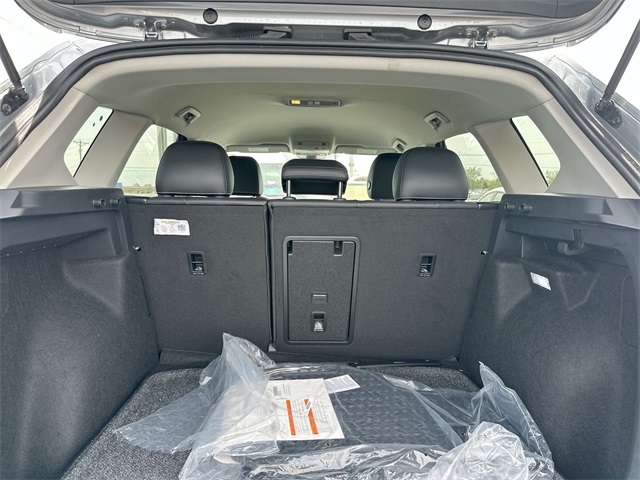 Vehicle image 45 of 47