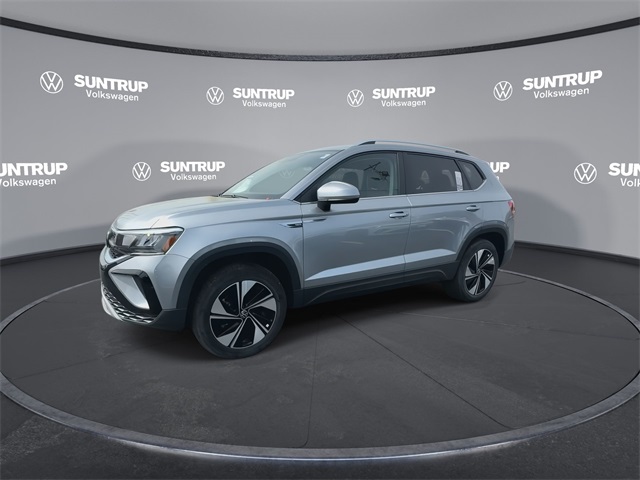 Vehicle image 5 of 47