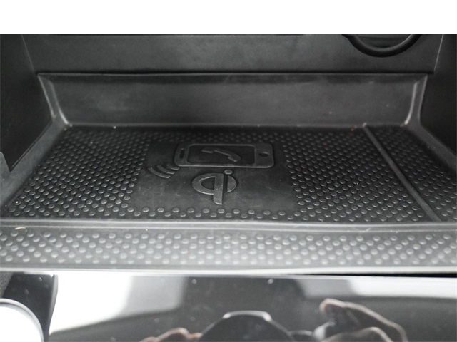 Vehicle image 12 of 36