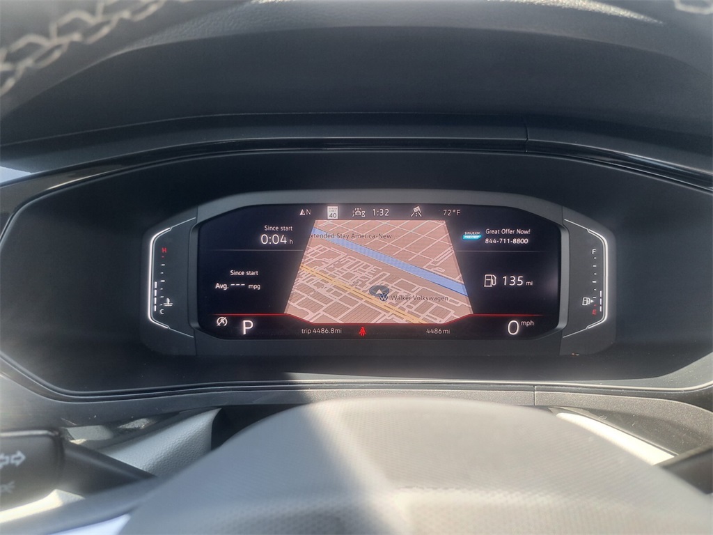Vehicle image 12 of 30