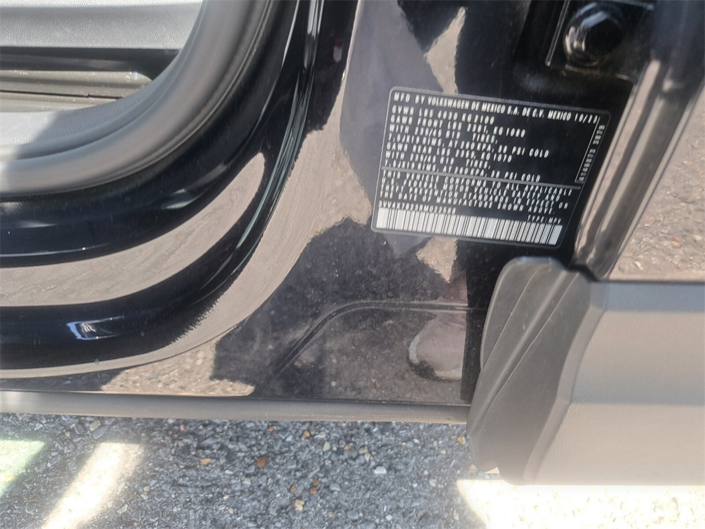 Vehicle image 29 of 30