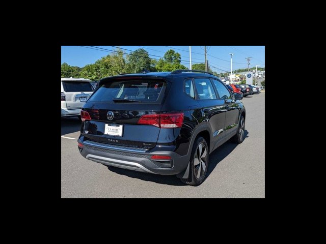 Vehicle image 7 of 23