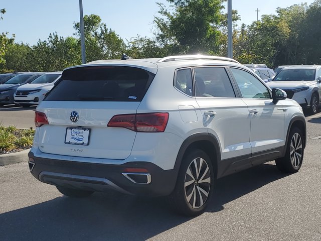 Vehicle image 6 of 32