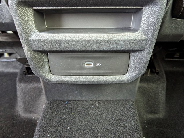 Vehicle image 12 of 26