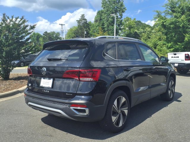 Vehicle image 4 of 25