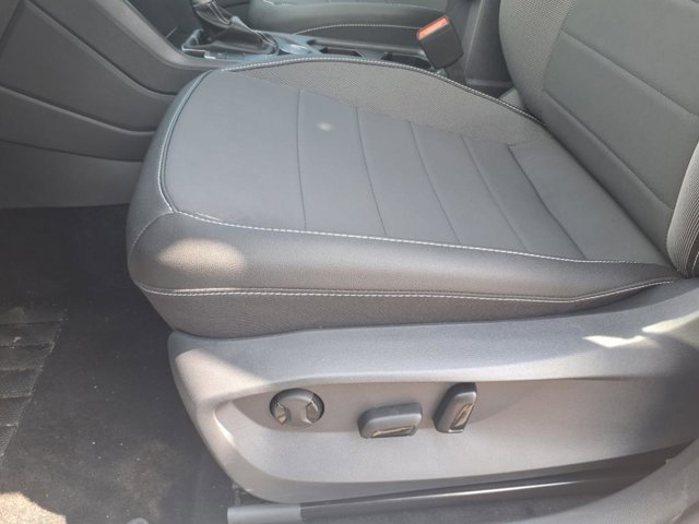 Vehicle image 11 of 25