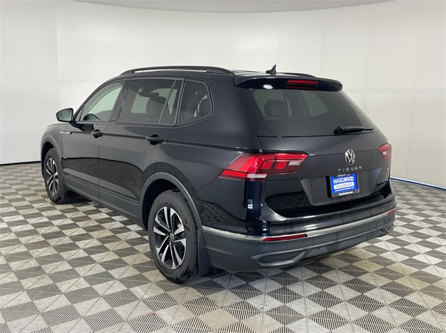 Vehicle image 6 of 25