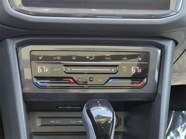 Vehicle image 19 of 19