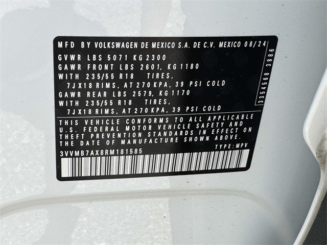 Vehicle image 17 of 19