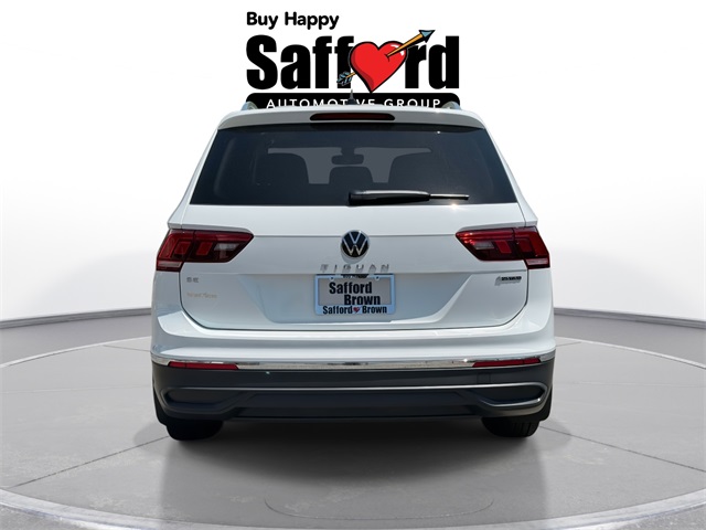 Vehicle image 5 of 19