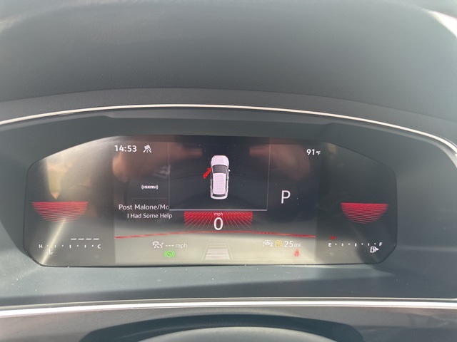 Vehicle image 11 of 32