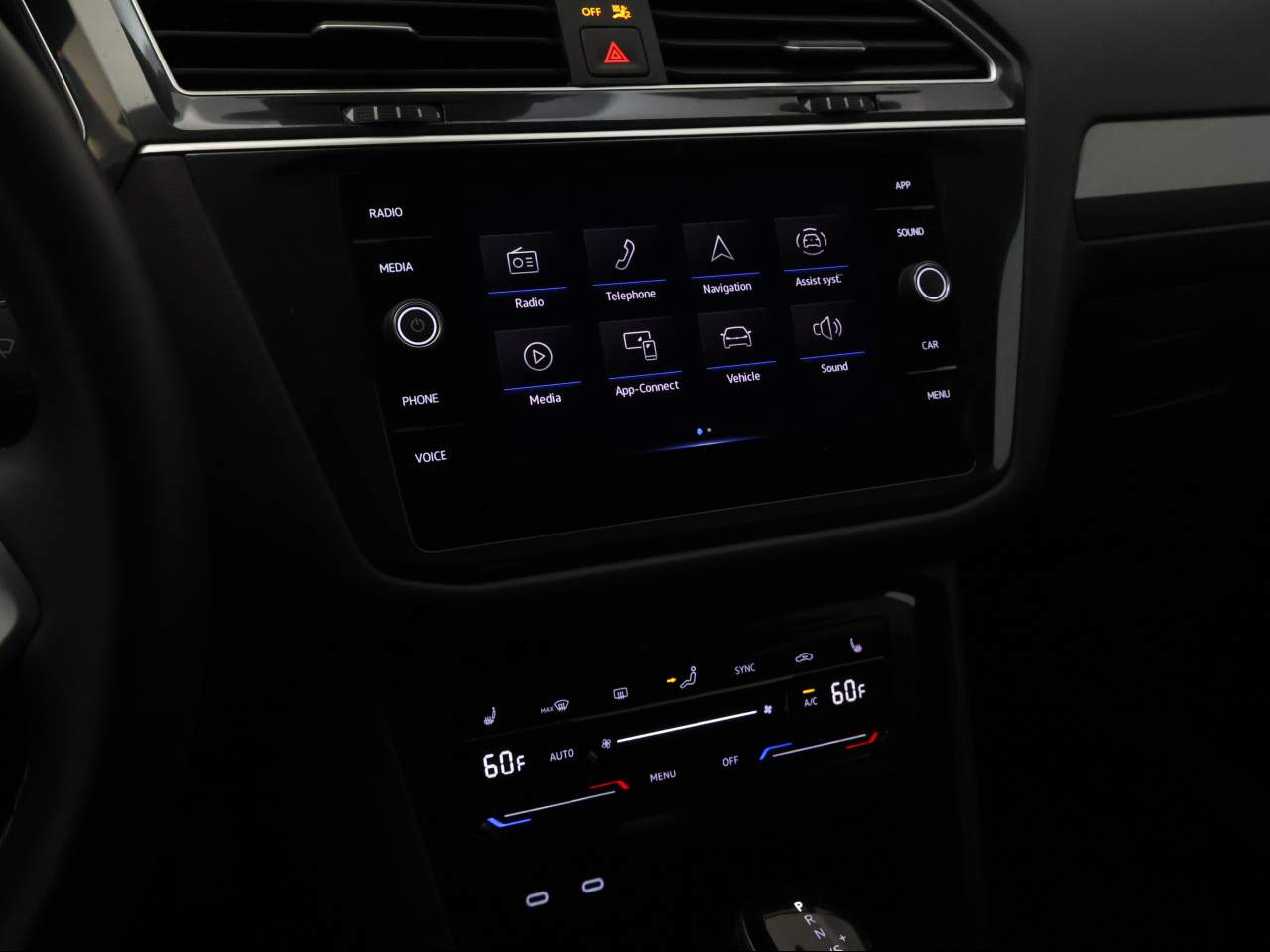 Vehicle image 14 of 16