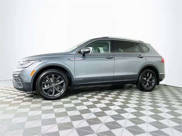 Vehicle image 7 of 35