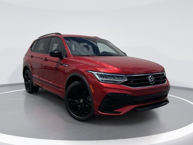 Vehicle image 4 of 33