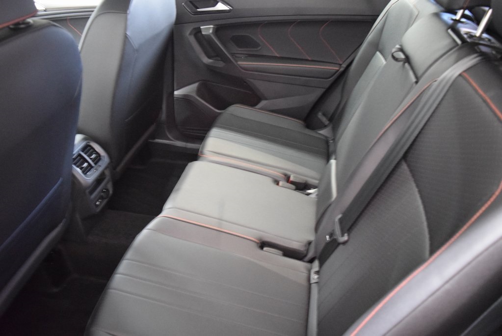 Vehicle image 5 of 14