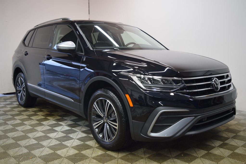 Vehicle image 1 of 14