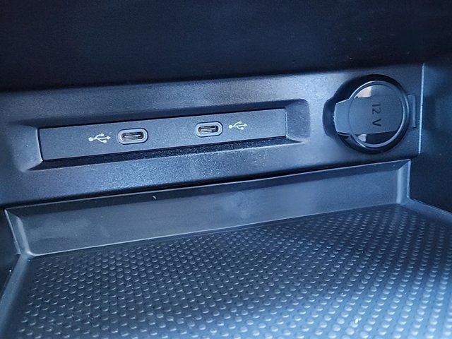 Vehicle image 32 of 32