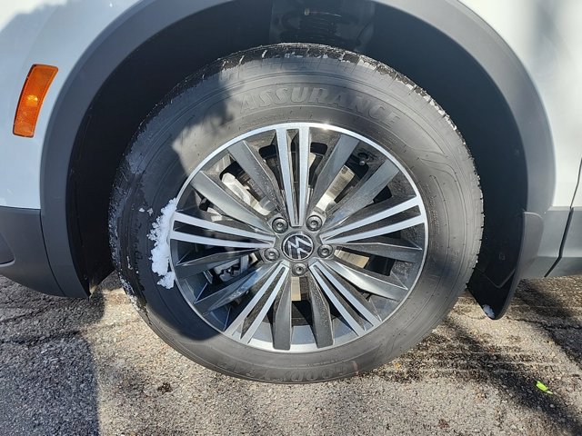 Vehicle image 6 of 30
