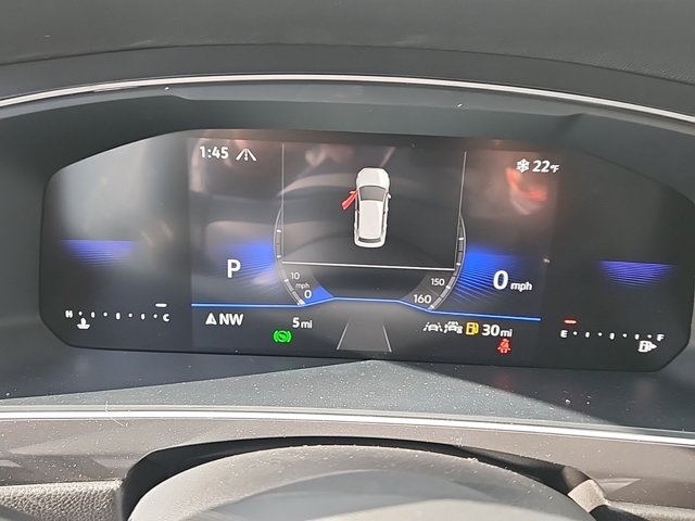 Vehicle image 14 of 30