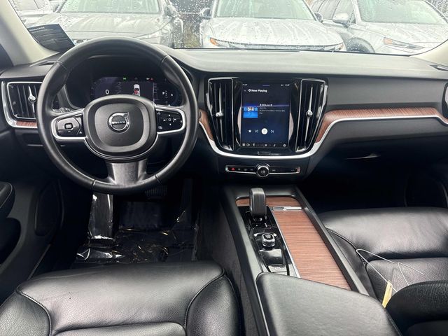 2024 Volvo S60 Plus Dark Theme Image 12 of 35