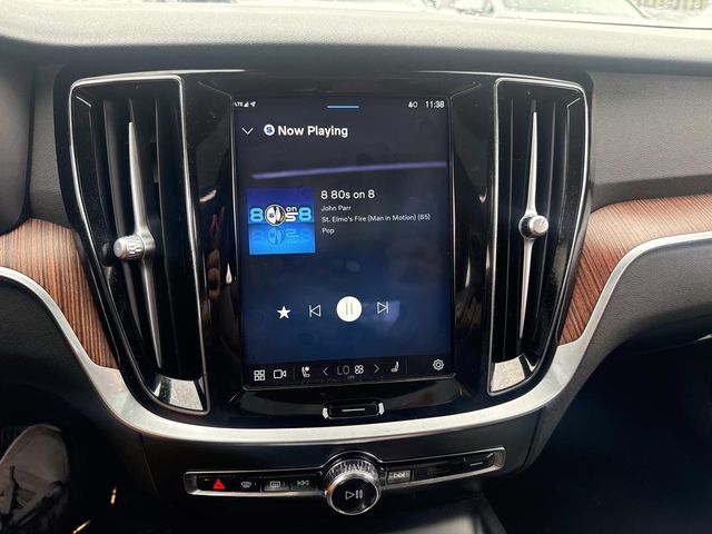 2024 Volvo S60 Plus Dark Theme Image 16 of 35